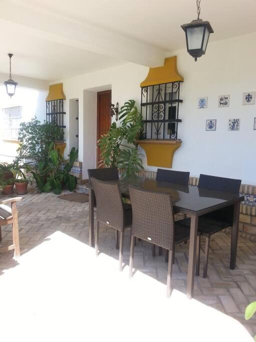El Magnolio Villa Chiclana de la Frontera Exteriör bild