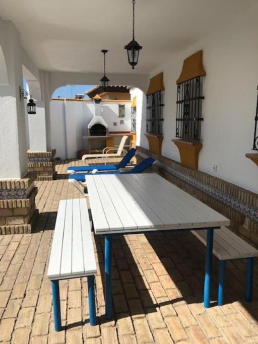 El Magnolio Villa Chiclana de la Frontera Exteriör bild